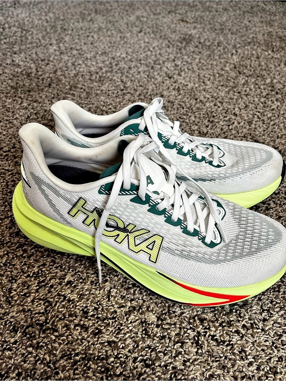 HOKA Mach 7 Men’s Athletic Shoes US 9.5 D Gray & Green